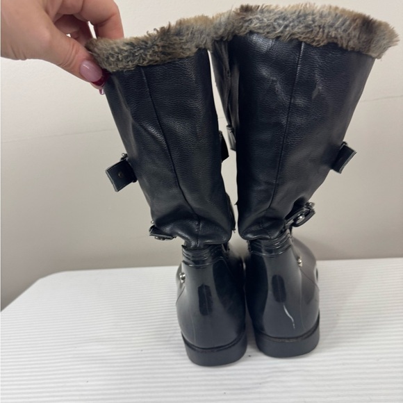 Stuart Weizmann snowflake black grainy nero rubber boot size 8.5 39 faux fur - Picture 6 of 17